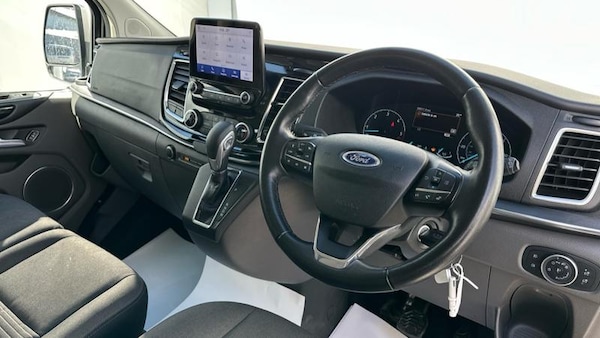 Used Ford Tourneo Custom 2021 for sale - 76114604: Photo 2