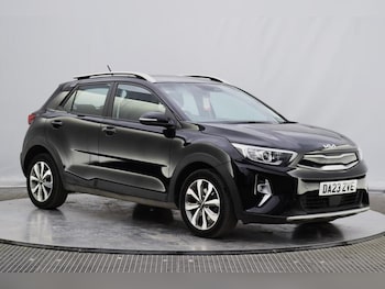 Used Kia Stonic 2023 for sale - 79352537: Photo