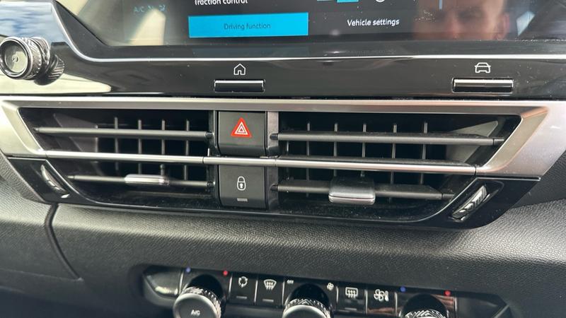 Used Citroen C4 2023 for sale - 75960064: Photo 49