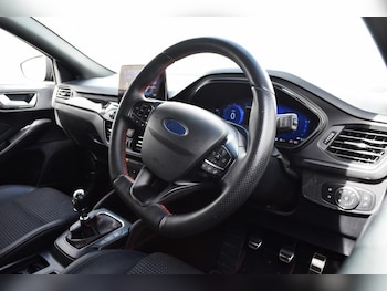 Used Ford Focus 2020 for sale - 75891188: Photo