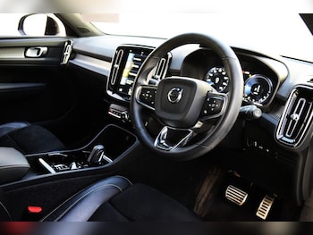 Used Volvo XC40 2021 for sale - 78314175: Photo