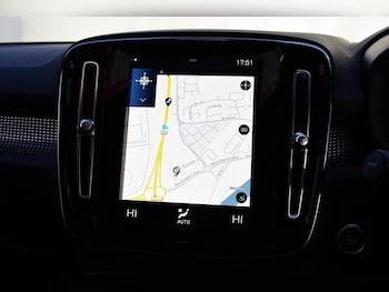 Used Volvo XC40 2021 for sale - 78314175: Photo