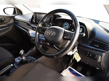 Used Hyundai i20 2023 for sale - 78350751: Photo