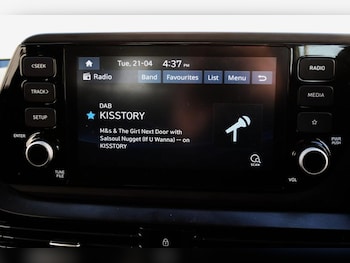 Used Hyundai i20 2023 for sale - 78350751: Photo