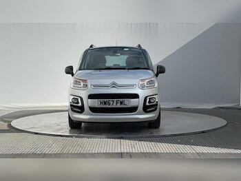Used Citroen C3 Picasso 2017 for sale - 75969443: Photo