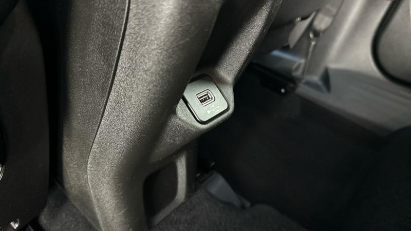 Used Jeep Renegade 2021 for sale - 76222592: Photo 35