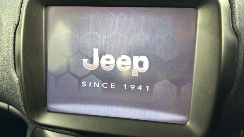 Used Jeep Renegade 2021 for sale - 76222592: Photo 67