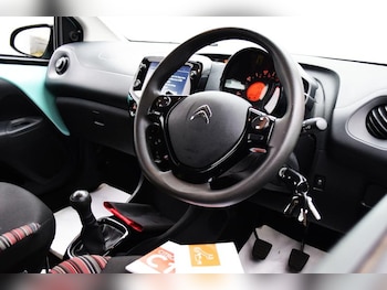 Used Citroen C1 2018 for sale - 76517670: Photo