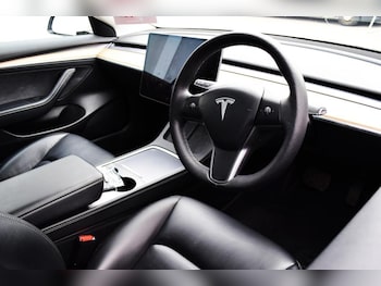 Used Tesla Model 3 undefined for sale - 78376791: Photo