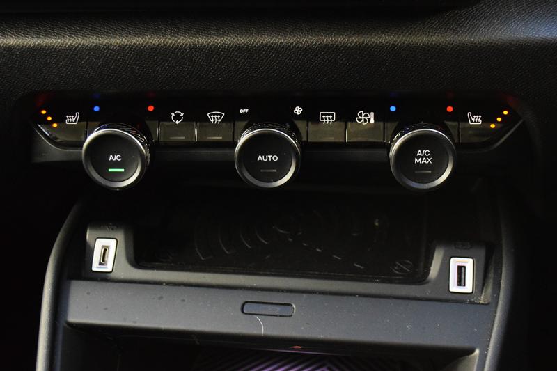 Used Citroen e-C4 2022 for sale - 77381657: Photo 8