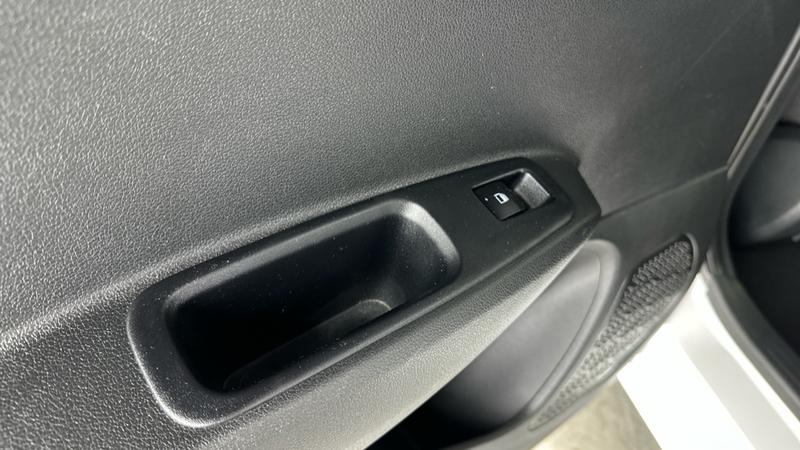 Used Hyundai i10 2023 for sale - 76660084: Photo 41