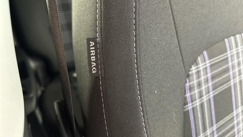 Used Hyundai i10 2023 for sale - 76660084: Photo 51