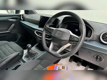Used SEAT Arona 2023 for sale - 79665043: Photo