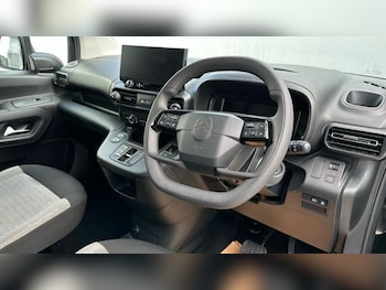Used Citroen Berlingo 2025 for sale - 78810973: Photo