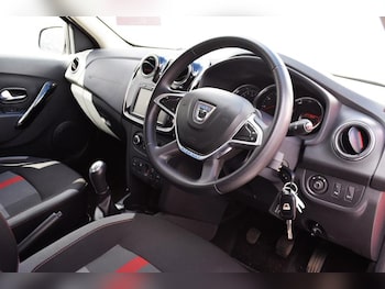 Used Dacia Sandero Stepway 2019 for sale - 78226612: Photo