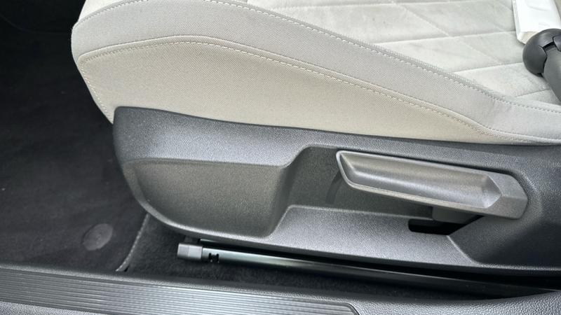 Used Volkswagen Golf 2022 for sale - 77607587: Photo 44