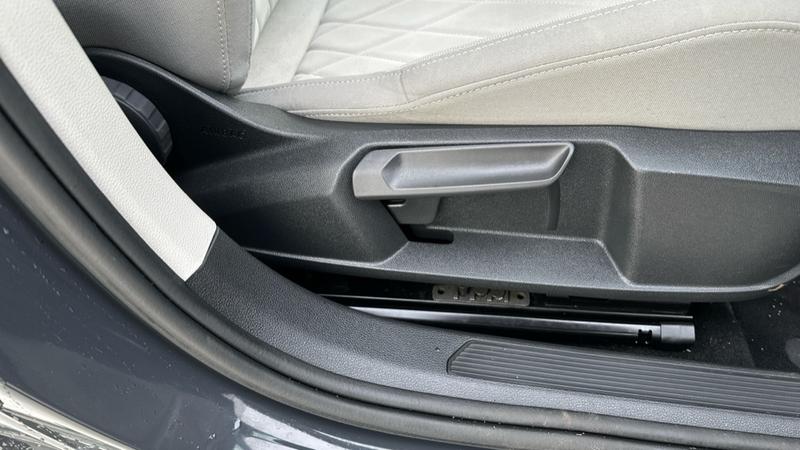 Used Volkswagen Golf 2022 for sale - 77607587: Photo 67