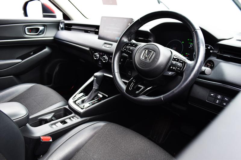 Used Honda HR-V 2023 for sale - 77718691: Photo 2