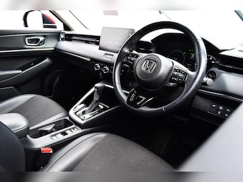 Used Honda HR-V 2023 for sale - 77718691: Photo