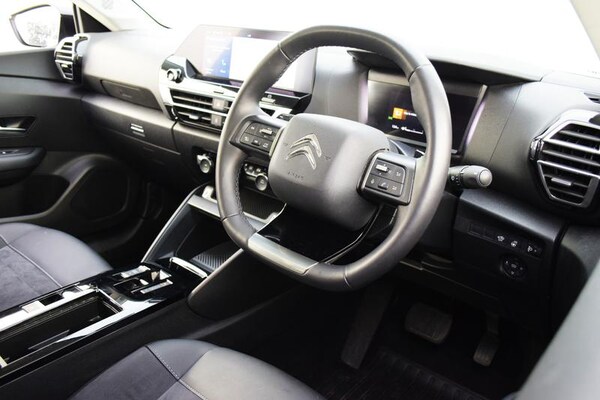 Used Citroen C4 2024 for sale - 76322328: Photo 2