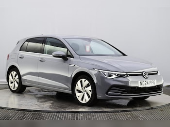 Used Volkswagen Golf 2024 for sale - 77274848: Photo