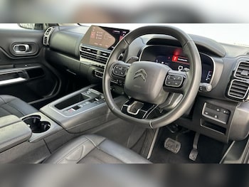 Used Citroen C5 Aircross 2024 for sale - 77030733: Photo