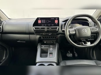 Used Citroen C5 Aircross 2024 for sale - 77030733: Photo