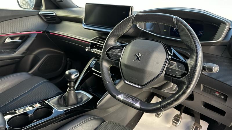 Used Peugeot 2008 2021 for sale - 76603550: Photo 2