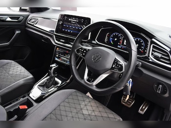 Used Volkswagen T-Roc 2023 for sale - 79249798: Photo