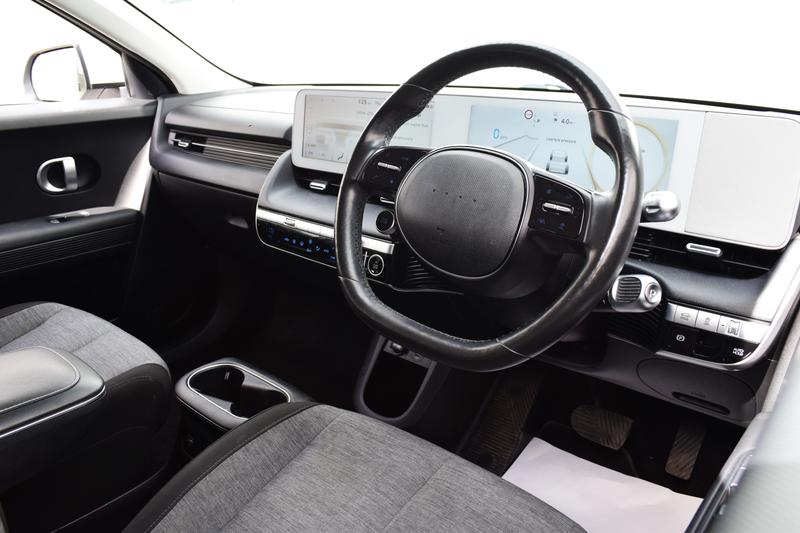 Used Hyundai i30 2021 for sale - 76172666: Photo 2