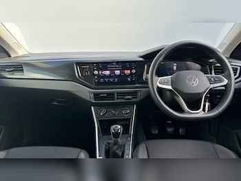Used Volkswagen Polo 2023 for sale - 75517639: Photo