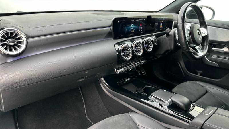 Used Mercedes-Benz A-Class 2022 for sale - 76400120: Photo 11