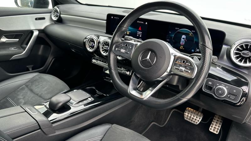 Used Mercedes-Benz A-Class 2022 for sale - 76400120: Photo 2