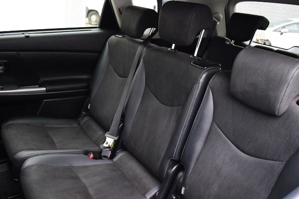 Used Toyota Prius+ 2020 for sale - 76266012: Photo 13