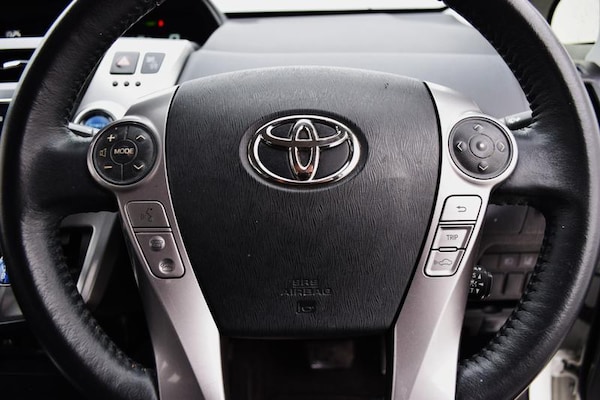 Used Toyota Prius+ 2020 for sale - 76266012: Photo 19
