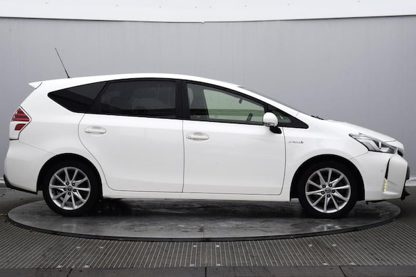 Used Toyota Prius+ 2020 for sale - 76266012: Photo 29