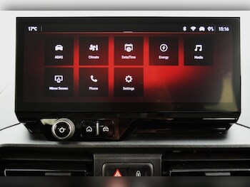 Used Vauxhall Combo Life Electric 2025 for sale - 76222514: Photo 4