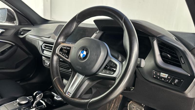 Used BMW 1 Series 2023 for sale - 77211022: Photo 63