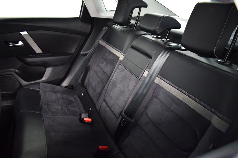 Used Citroen e-C4 X 2024 for sale - 76660091: Photo 13