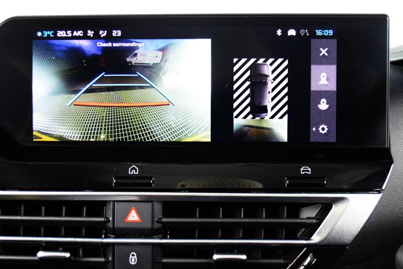 Used Citroen e-C4 X 2024 for sale - 76660091: Photo 3