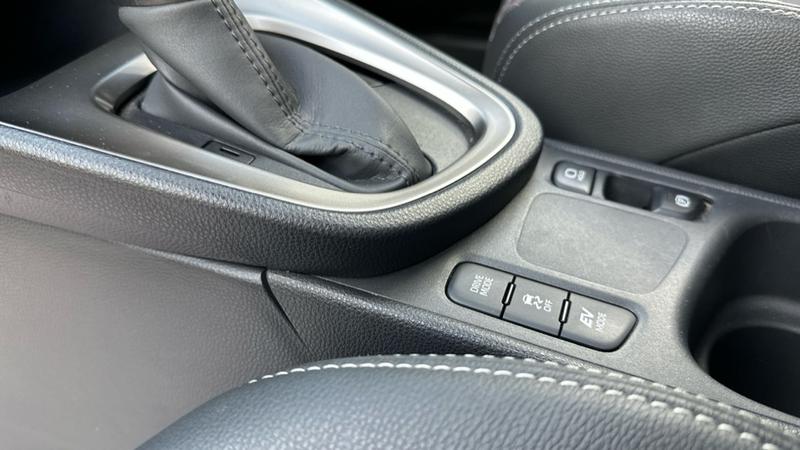 Used Toyota Yaris Cross 2023 for sale - 76461355: Photo 28