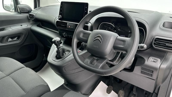 Used Citroen Berlingo 2023 for sale - 75130780: Photo 2