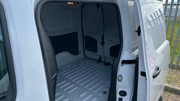 Used Citroen Berlingo 2023 for sale - 75130780: Photo 69