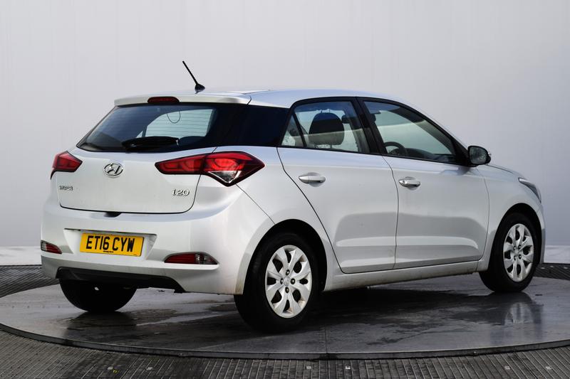 Used Hyundai i20 2016 for sale - 76703256: Photo 27