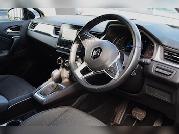 Used Renault Captur 2023 for sale - 78102364: Photo