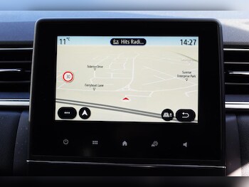 Used Renault Captur 2023 for sale - 78102364: Photo