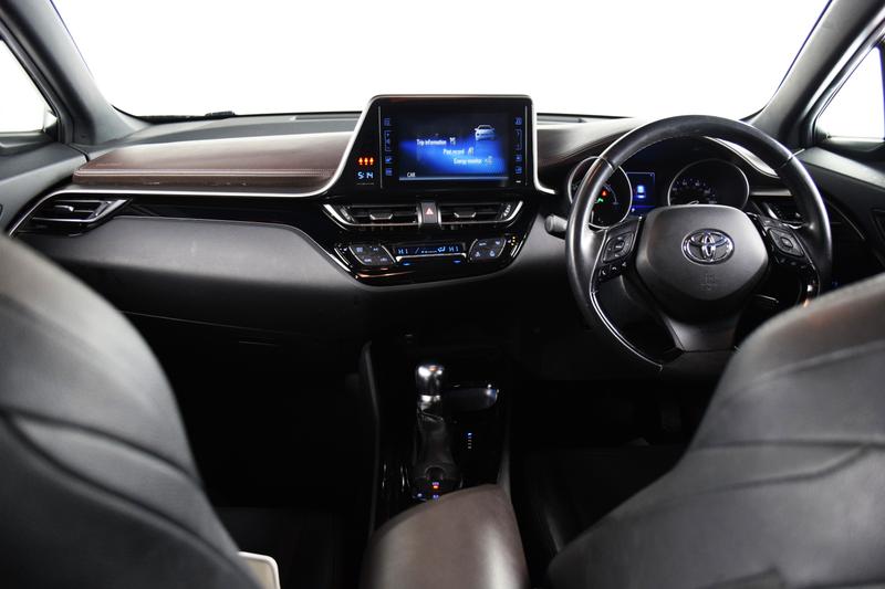 Used Toyota C-HR 2018 for sale - 77493481: Photo 14
