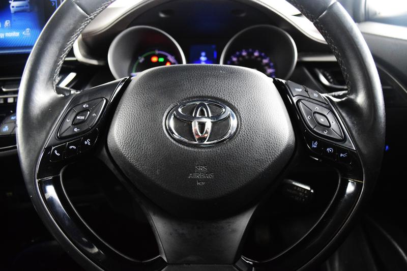 Used Toyota C-HR 2018 for sale - 77493481: Photo 18