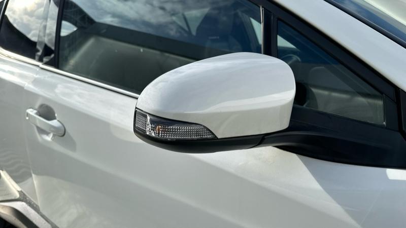 Used Toyota C-HR 2018 for sale - 77493481: Photo 42