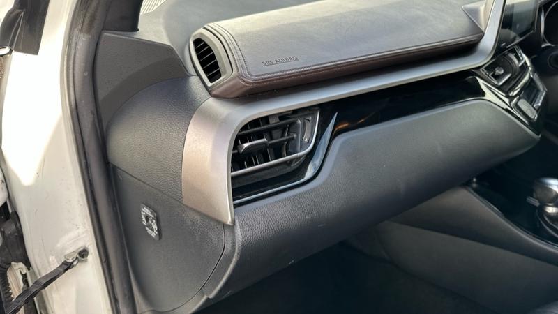 Used Toyota C-HR 2018 for sale - 77493481: Photo 50